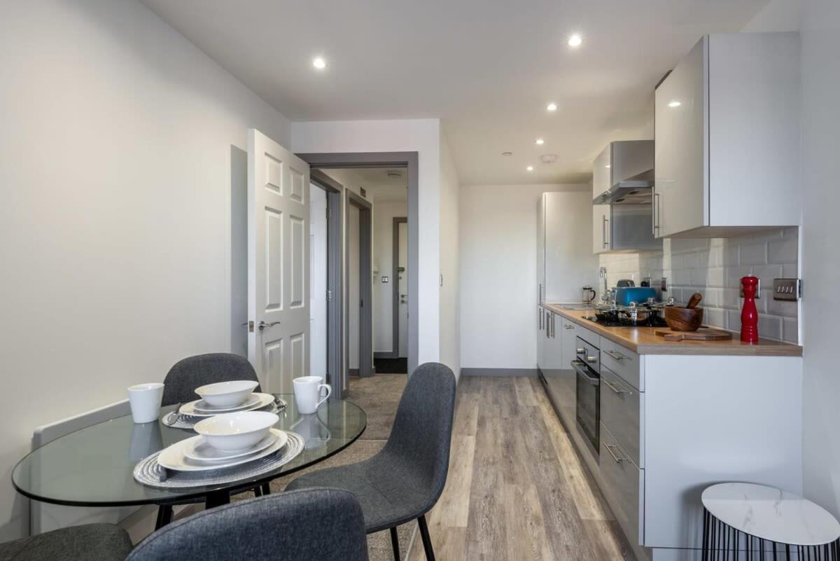 Contemporary 1 Bedroom Apartment In Central Hull Kingston upon Hull ภายนอก รูปภาพ