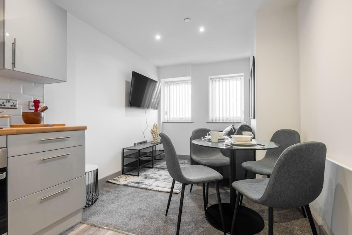 Contemporary 1 Bedroom Apartment In Central Hull Kingston upon Hull ภายนอก รูปภาพ